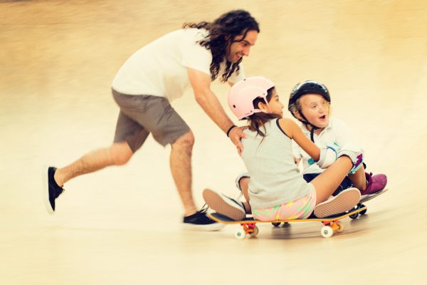 Clases Skate Extreme Center Lanzarote. Clases de Skate para todos los niveles y todas la edades. Aprende a patinar con nosotros